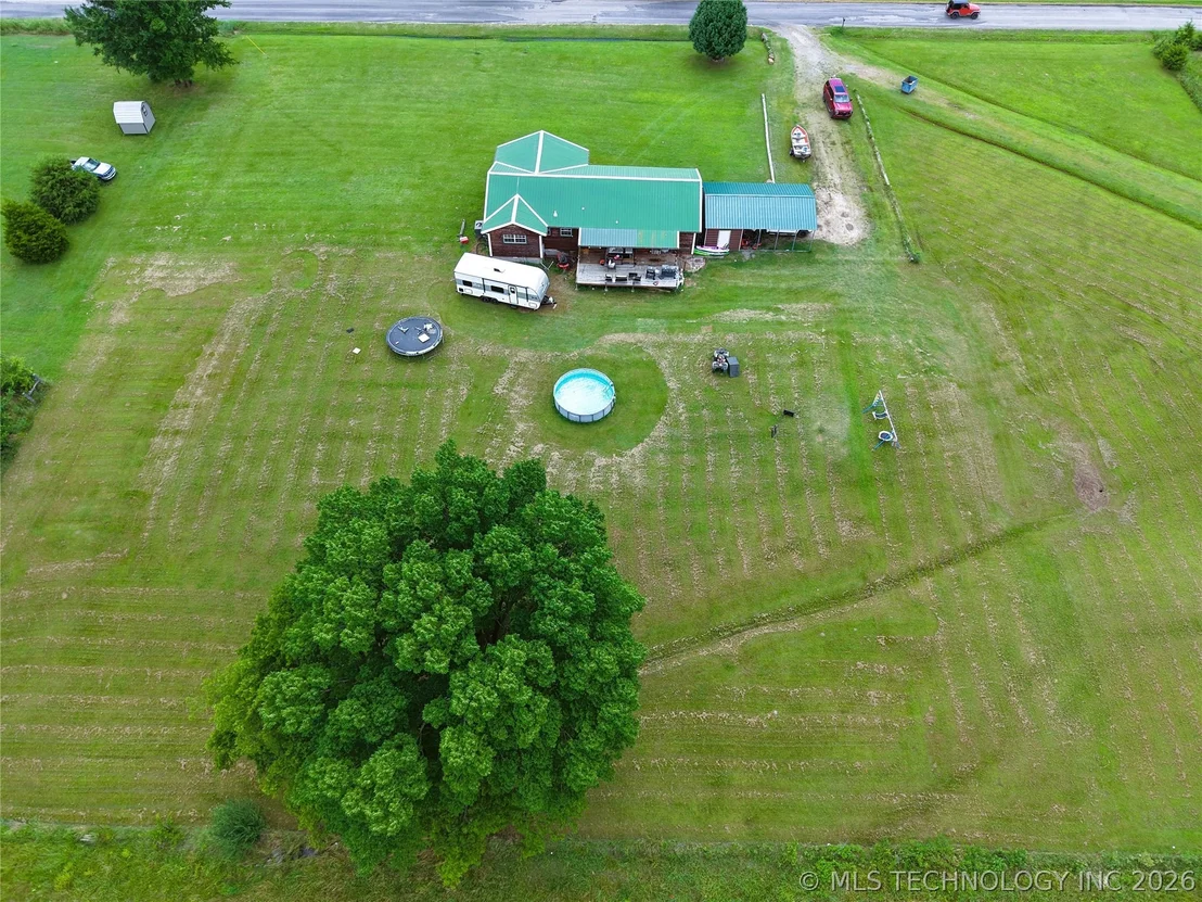 Photo of 24508 Calhoun