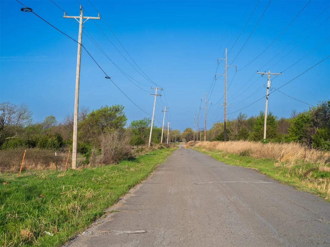 Photo of 20 E 1120 Road
