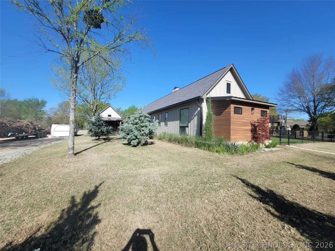 Photo of 132 Meadowview