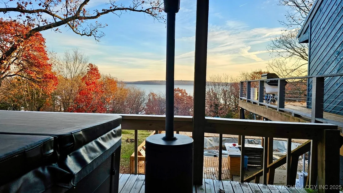 Photo of 1048 Robin Hood Road