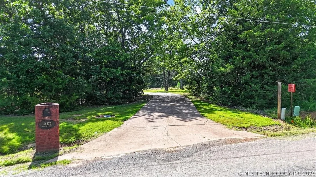 Photo of 34479 Cooper Road