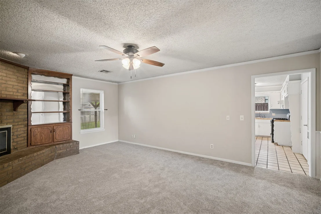 Photo of 903 Holmes