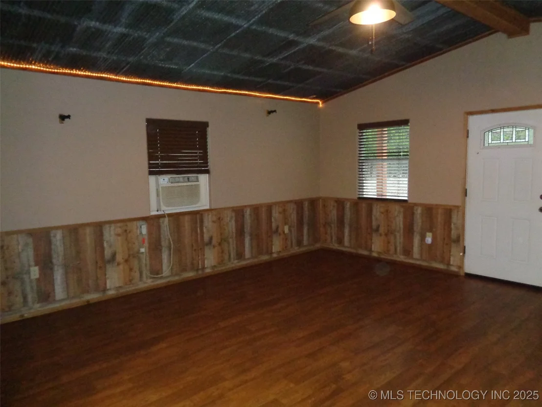 Photo of 233 Betty Road