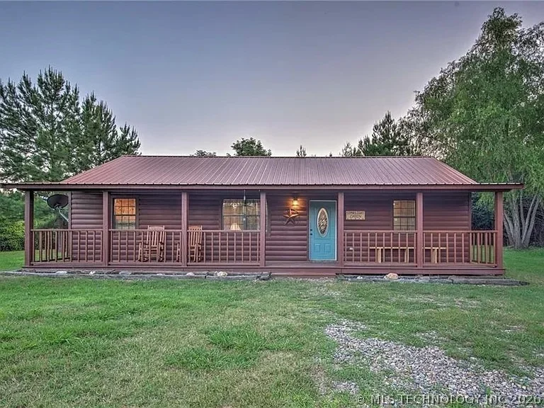 Photo of 609 Canoe Road