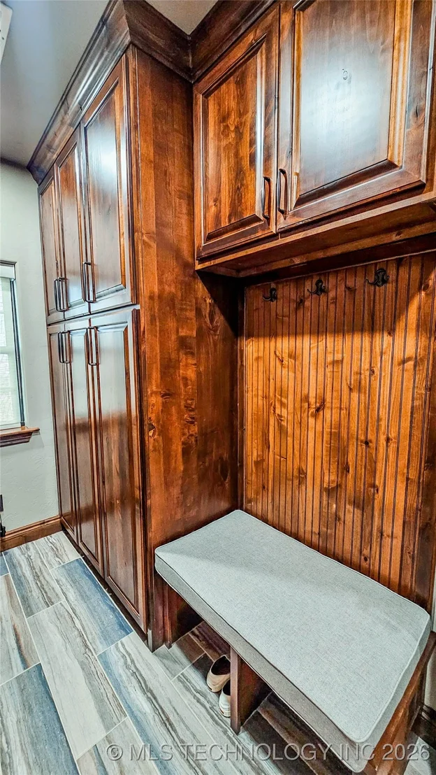 Photo of 417188 Mockingbird Lane