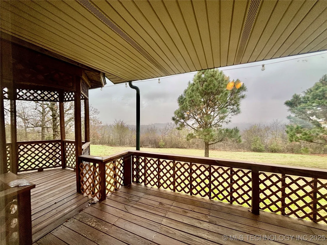 Photo of 413804 E 1212 Road