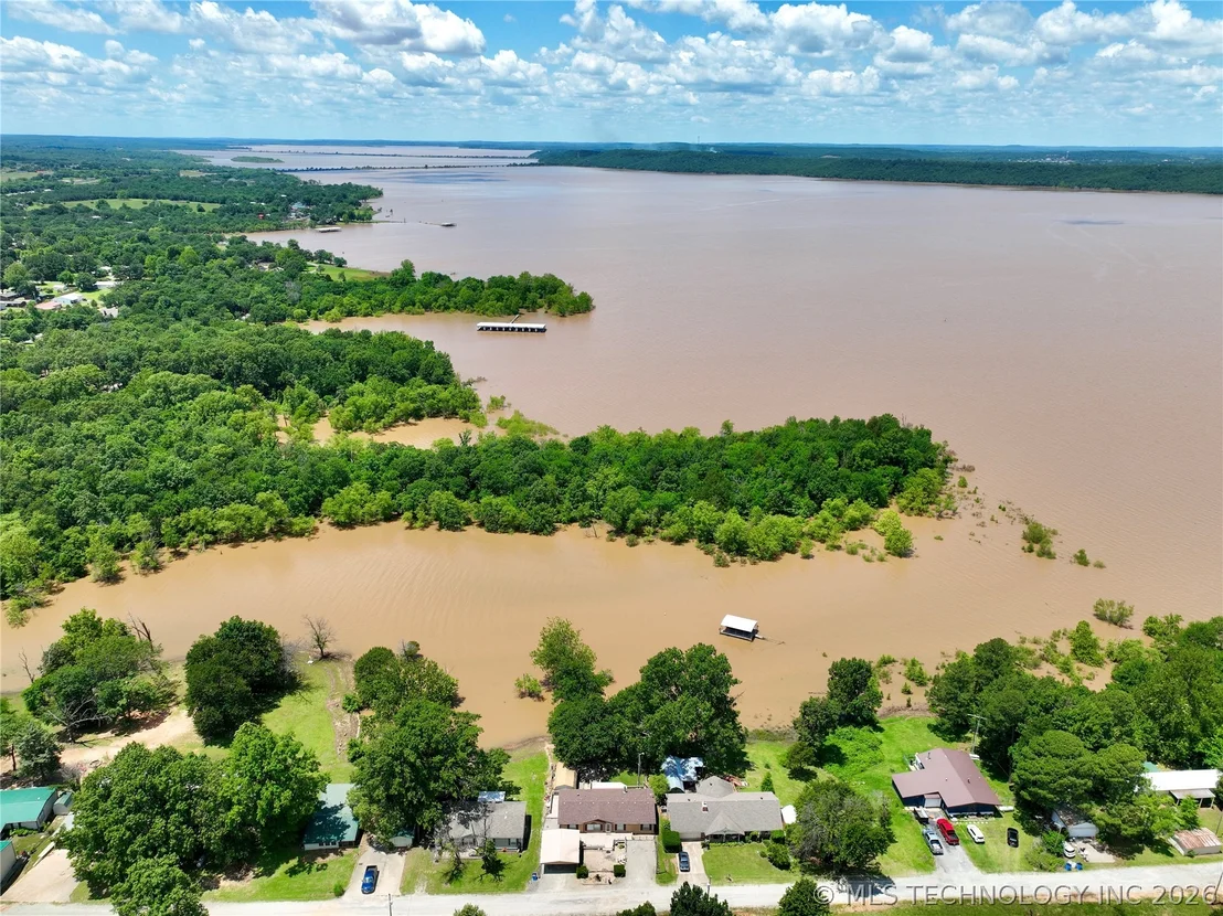 Photo of 141 Hickory