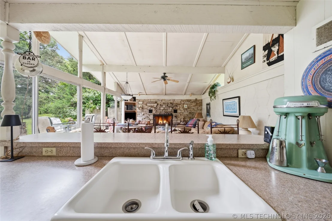 Photo of 246 Williams Avenue