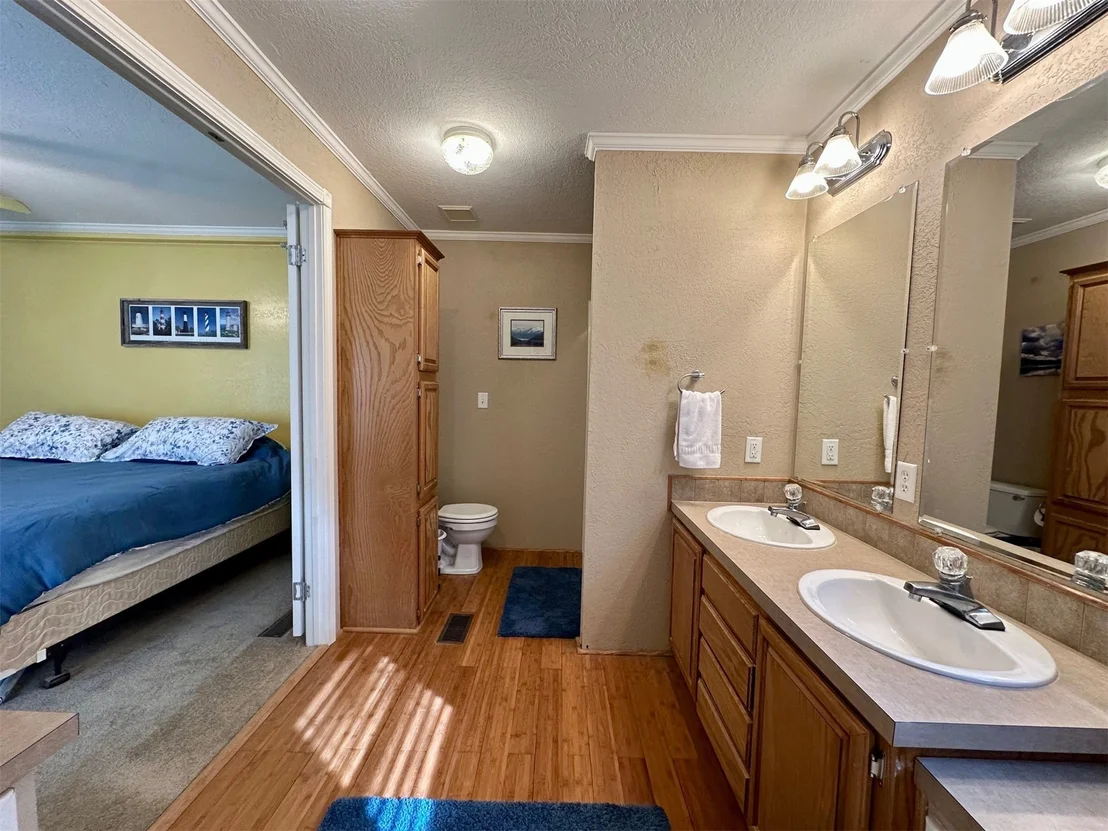 Photo of 3943 Surf Road