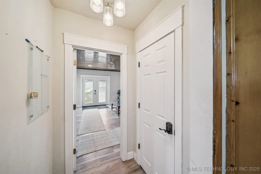 Photo of 109159 S 4210 Road