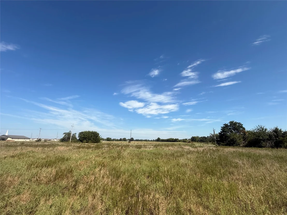 Photo of 415590 Highway 9