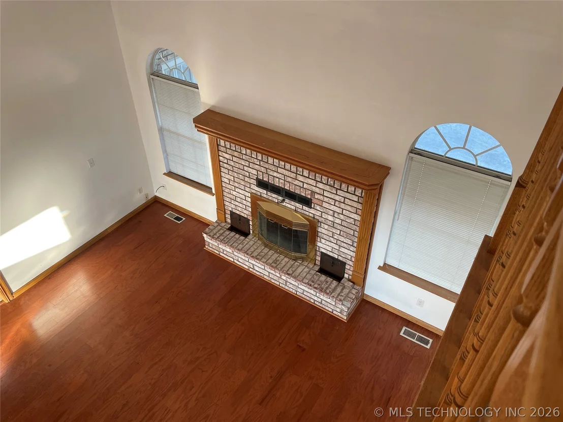 Photo of 3700 Shefield