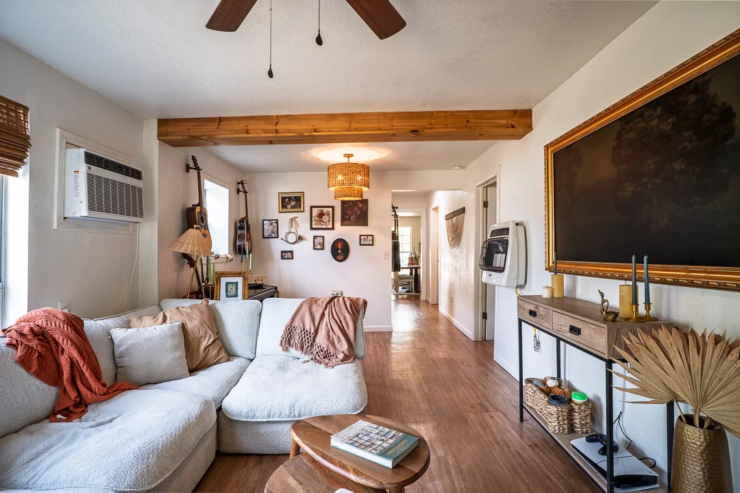 Photo of 608 W Coleman