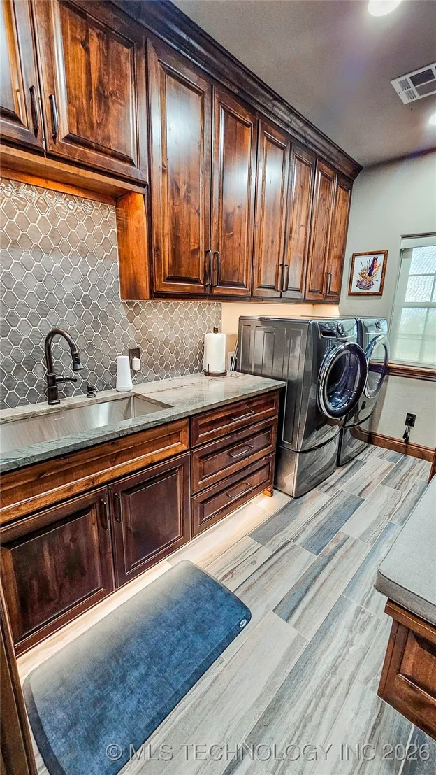 Photo of 417188 Mockingbird Lane