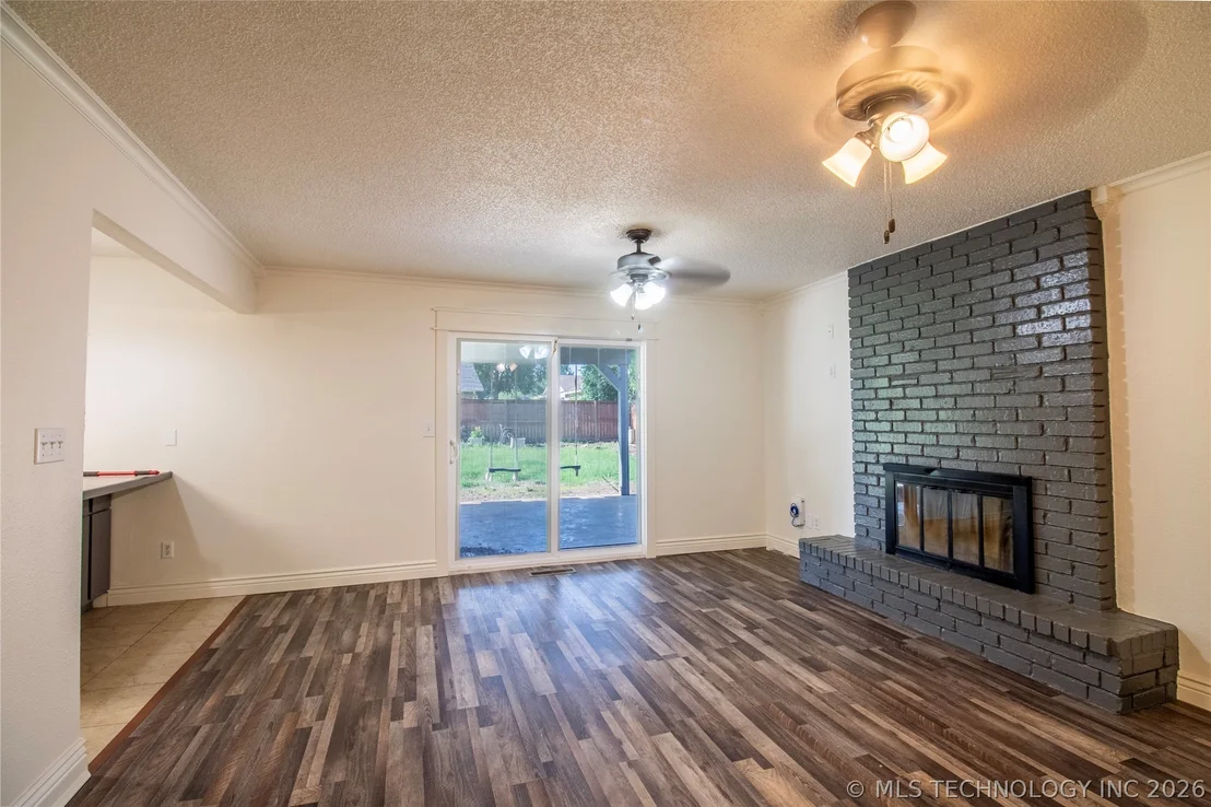 Photo of 3000 Tull Place