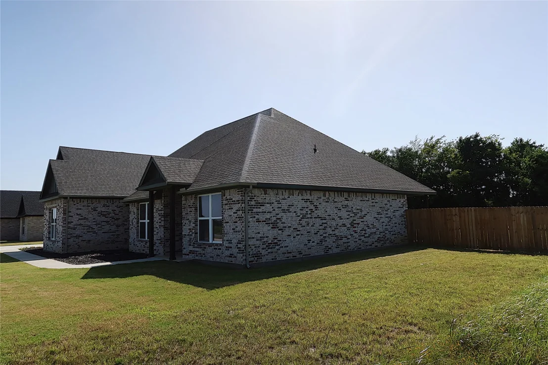 Photo of 280 Sunset Way