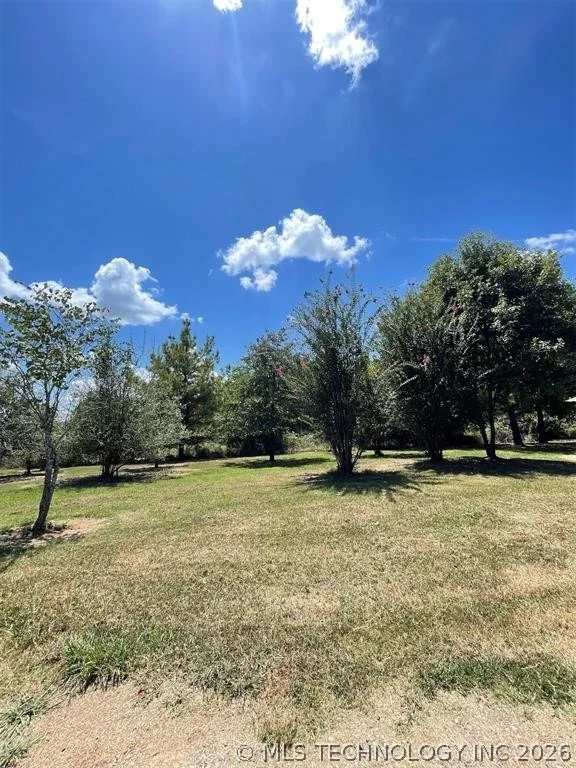 Photo of 609 Canoe Road