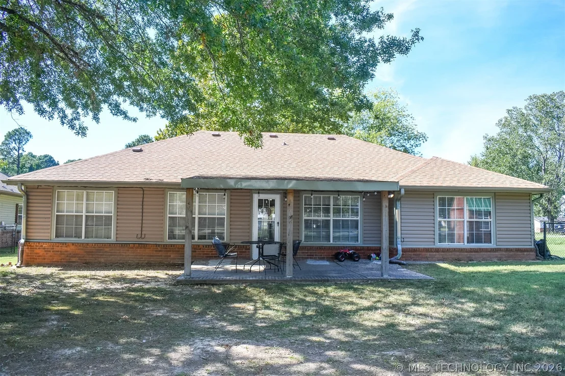 Photo of 1108 Bermuda Drive