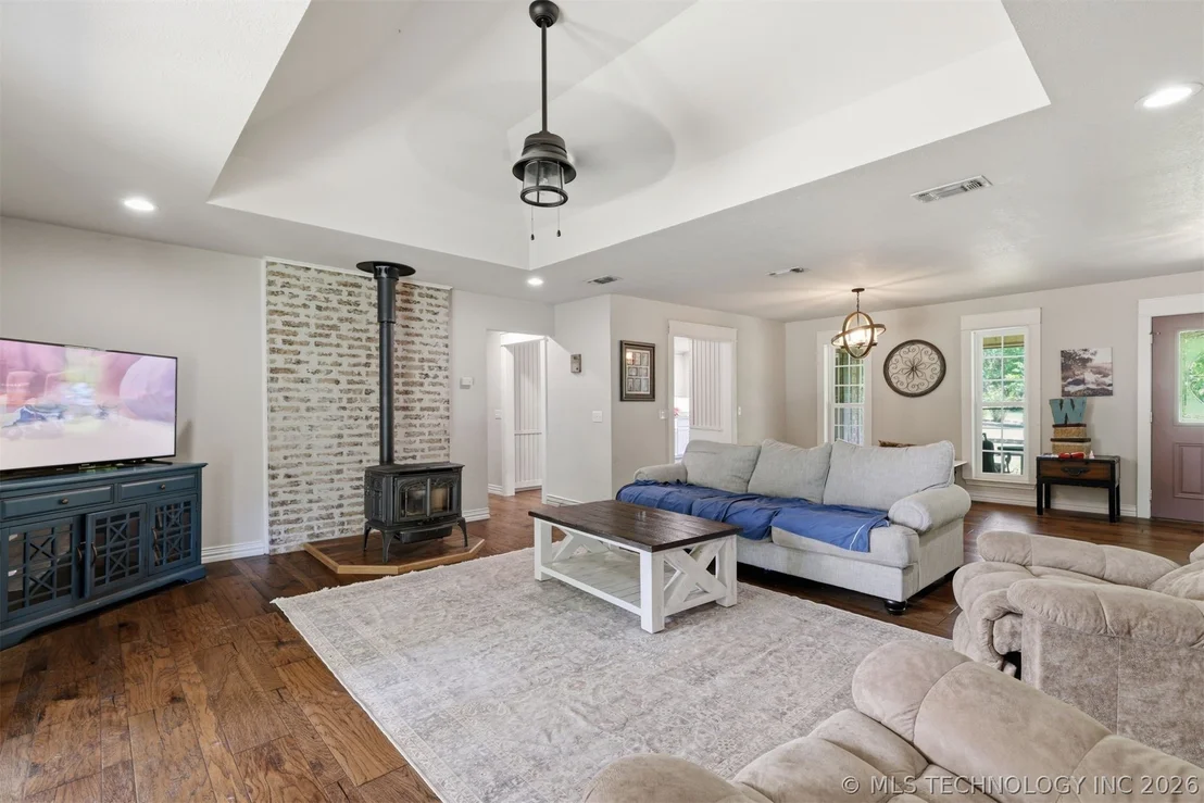 Photo of 2464 S Roberta Road