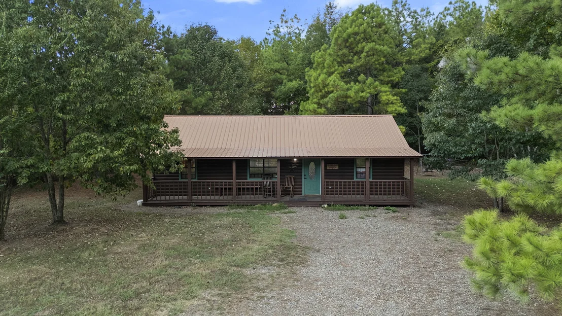 Photo of 609 Canoe Road