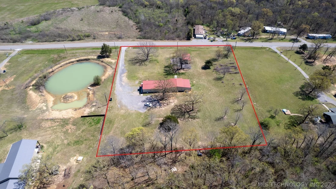 Photo of 3565 Sawmill Road