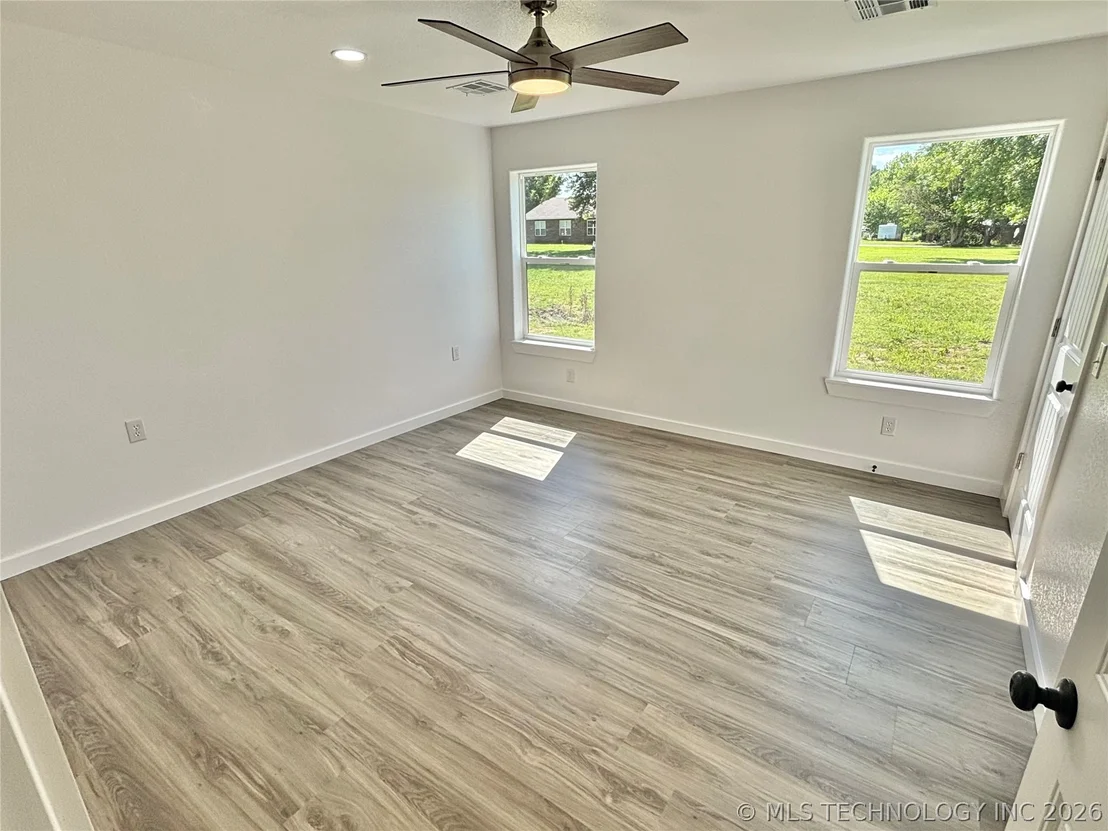Photo of 4 N King Street