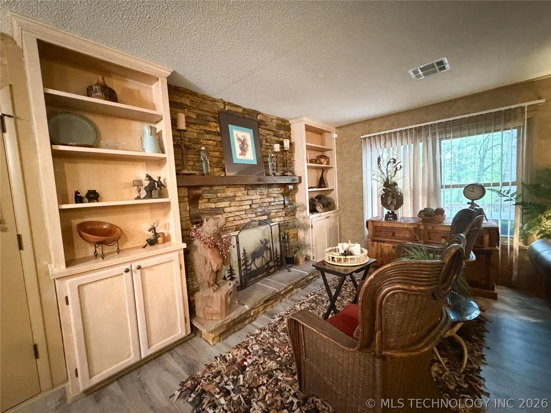 Photo of 445490 Indian Road