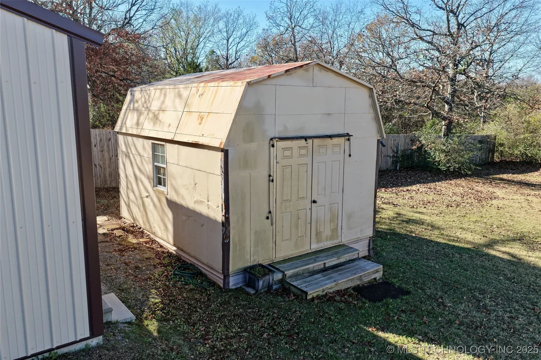 Photo of 233 Betty Road