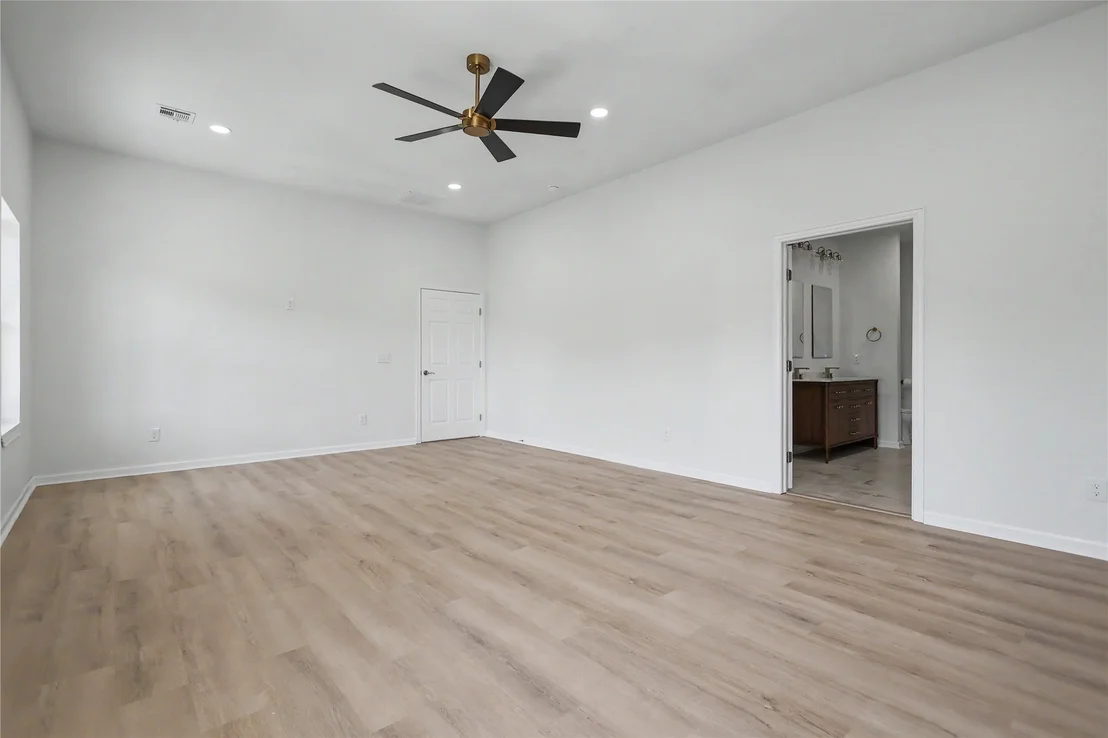 Photo of 5400 W Groat Road