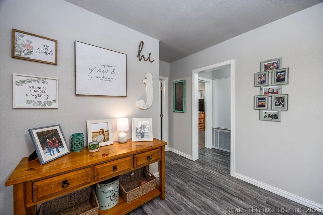 Photo of 647 Sawmill Road