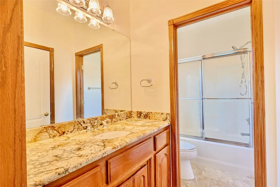 Photo of 25 E Shoreline Drive