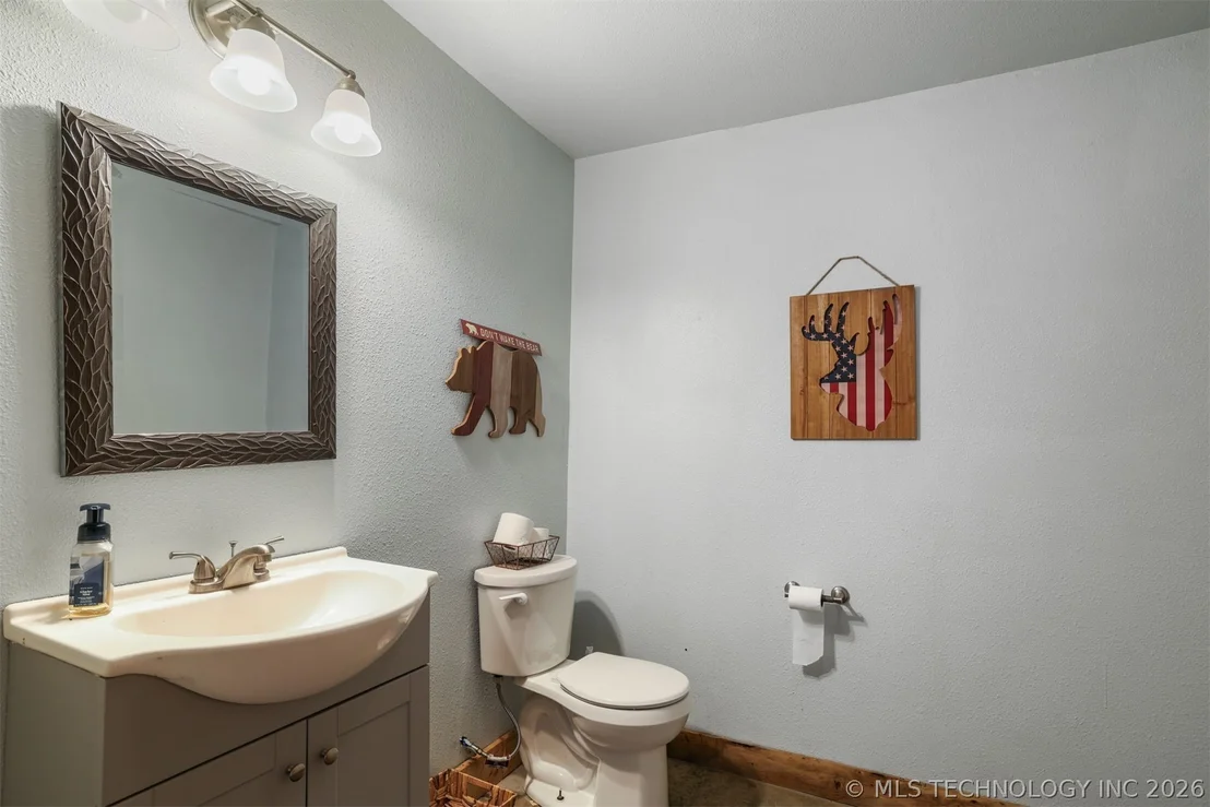 Photo of 3565 Sawmill Road