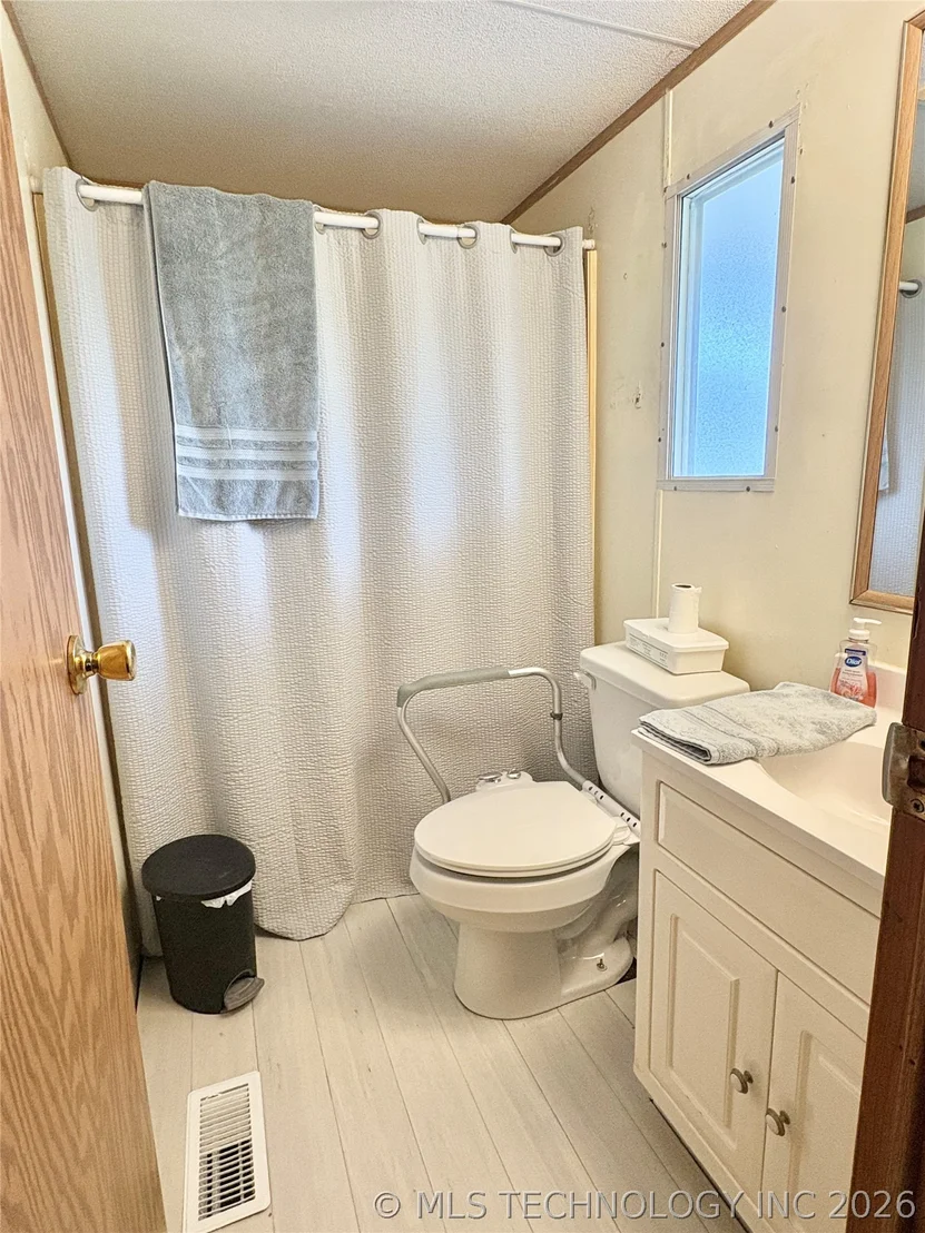 Photo of 97 Hickory Lane