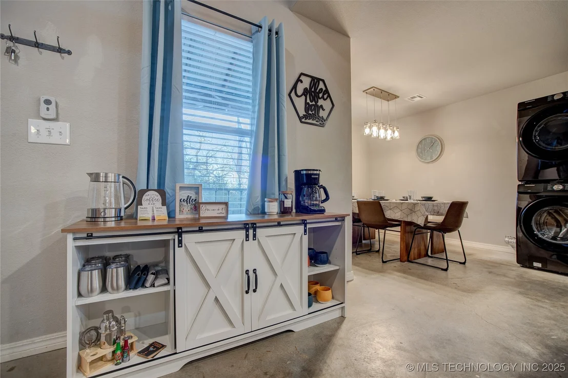 Photo of 555 Williams Drive