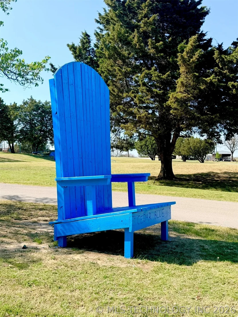 Photo of 280 Cedar Blue