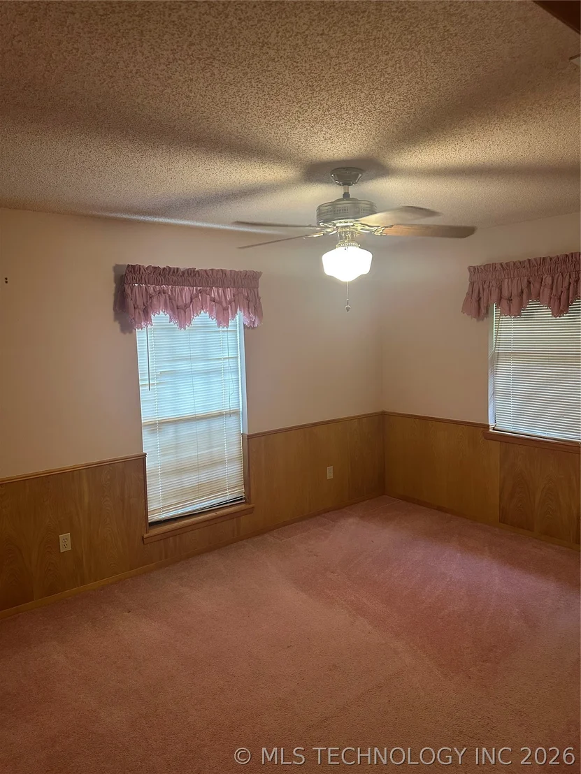 Photo of 122 Shawna