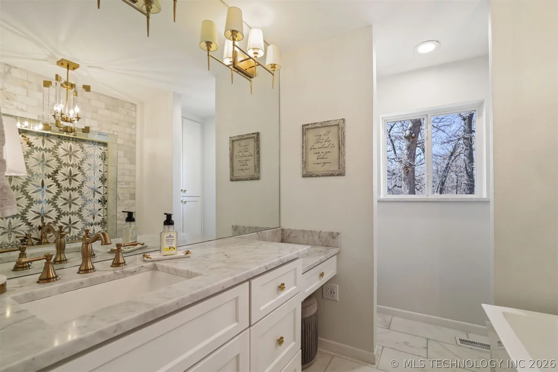 Photo of 2232 Gershwin Drive