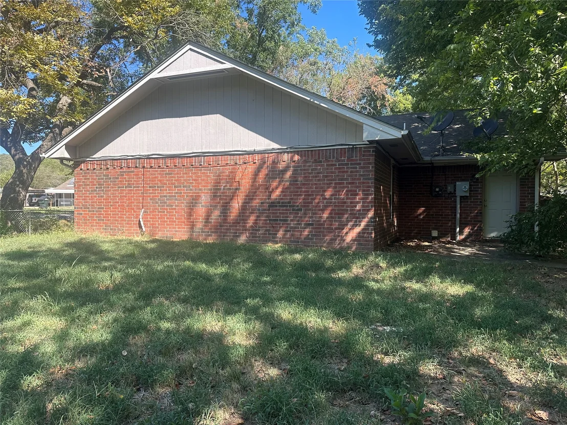 Photo of 503 Quail Lake Drive