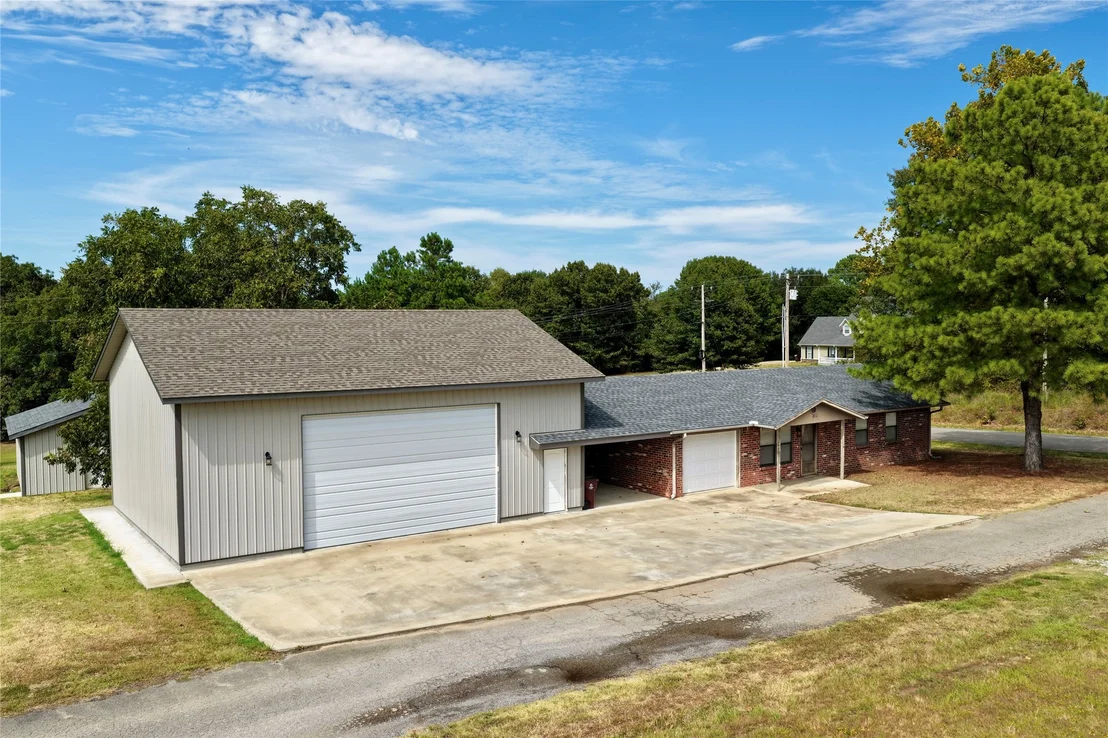 Photo of 1812 Sunset Drive