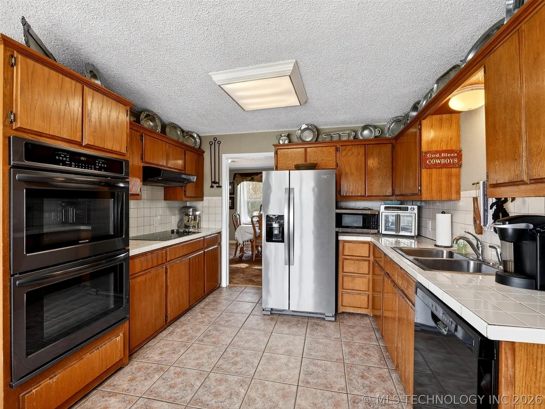 Photo of 21185 E Highway 9