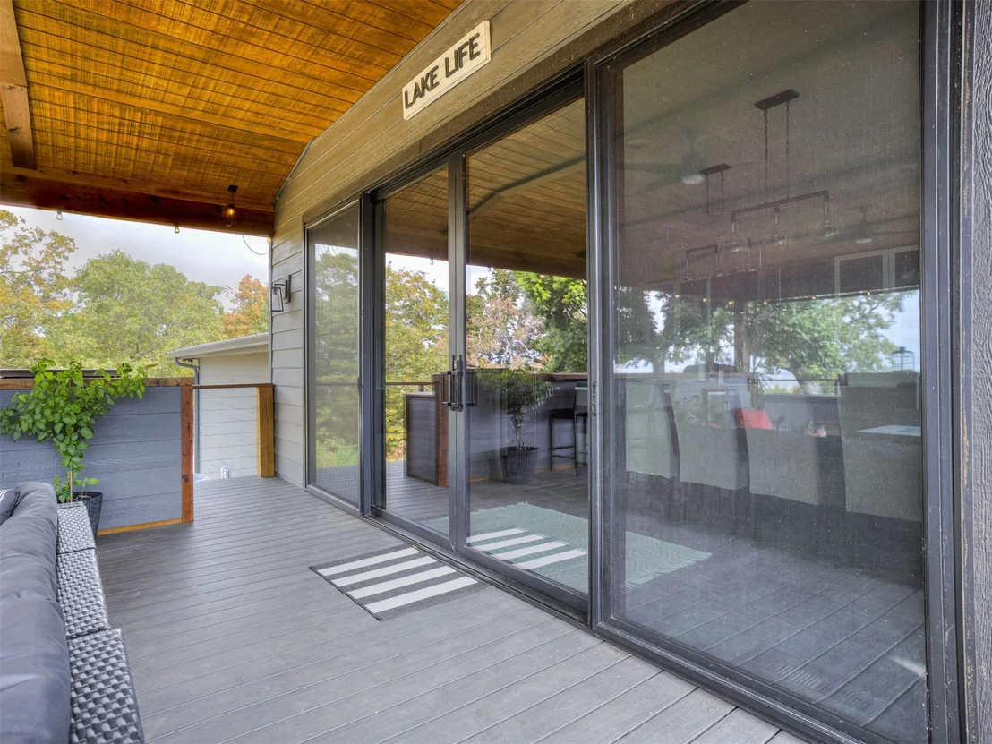 Photo of 1073 Hidden Ridge Road