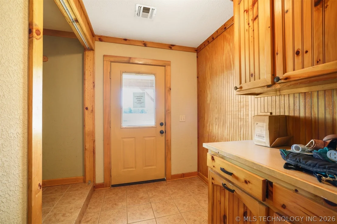 Photo of 5499 Smiser