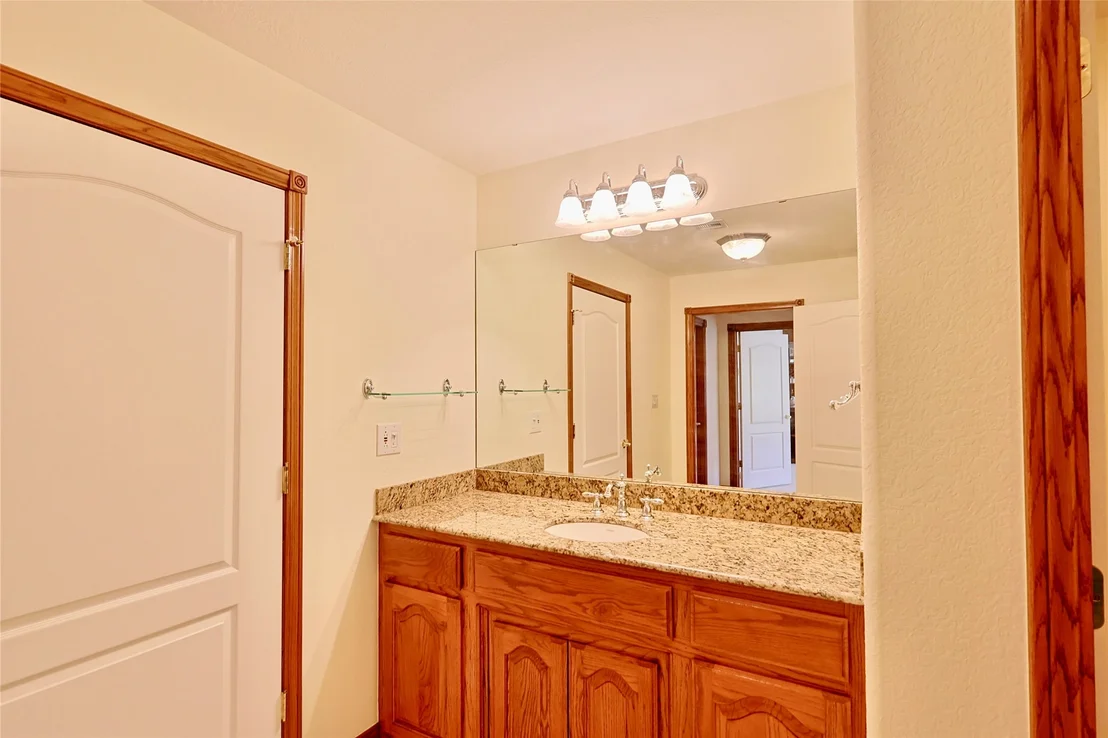 Photo of 25 E Shoreline Drive