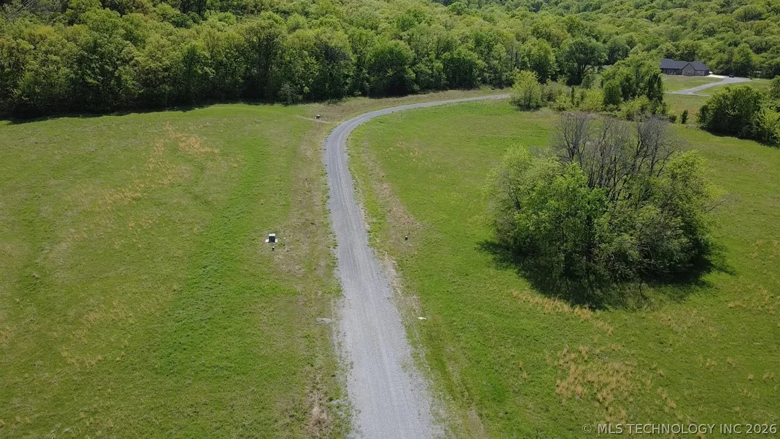 Photo of 404 S Thunder Road