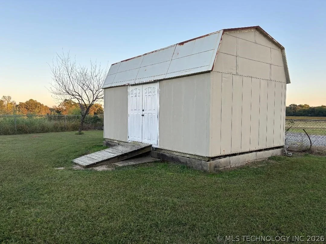 Photo of 411064 E 1180 Road