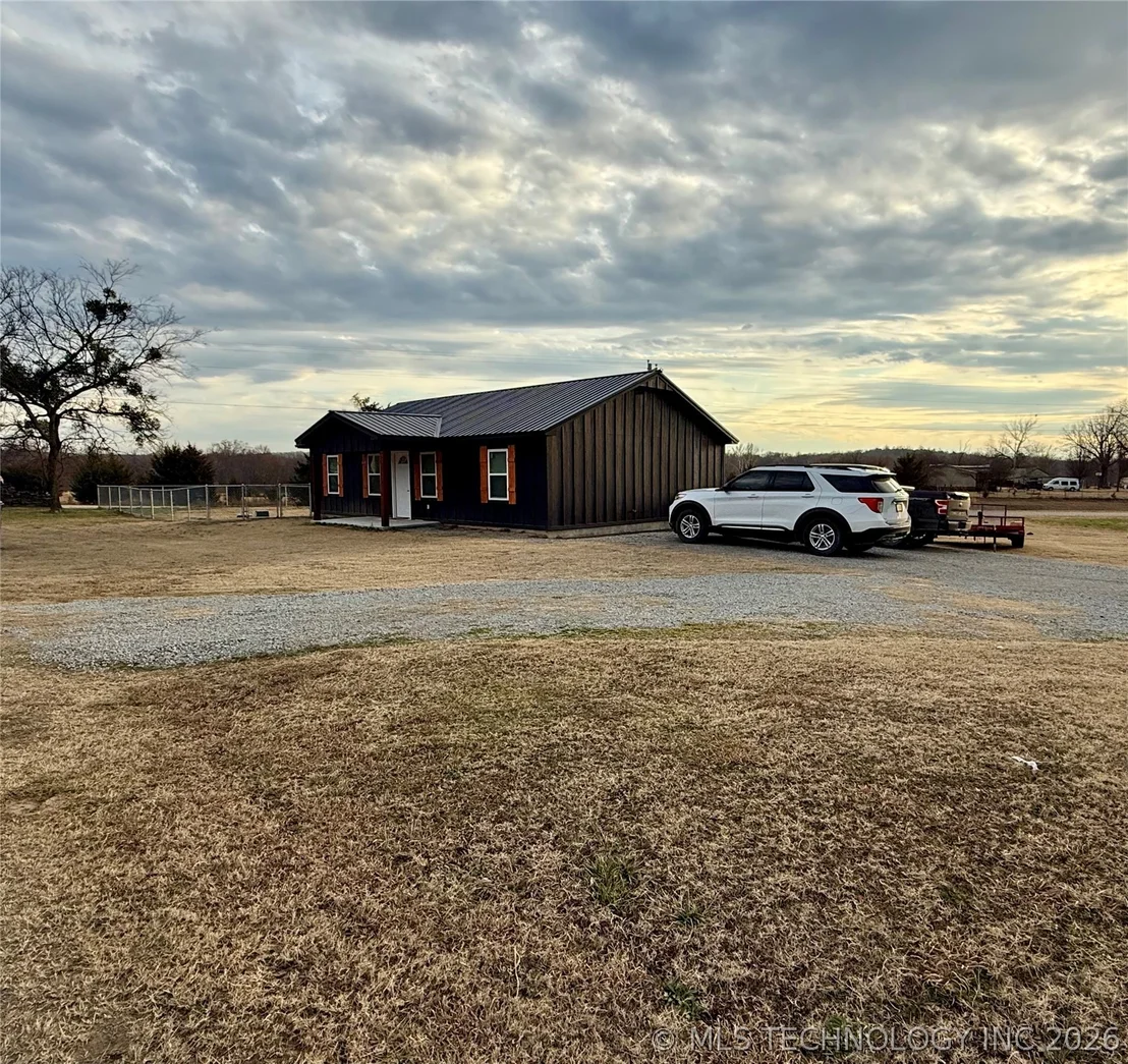 Photo of 989 Sequoyah Drive