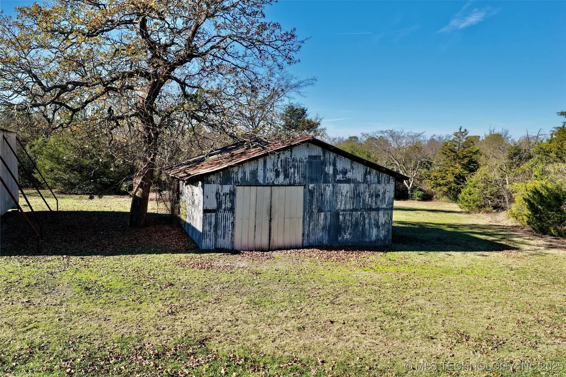 Photo of 233 Betty Road