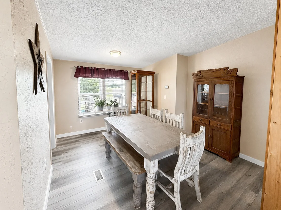 Photo of 1729 Bunny Creek Road