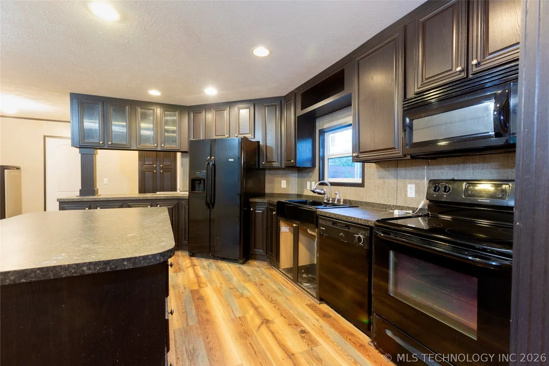 Photo of 1487 Buds Point Road