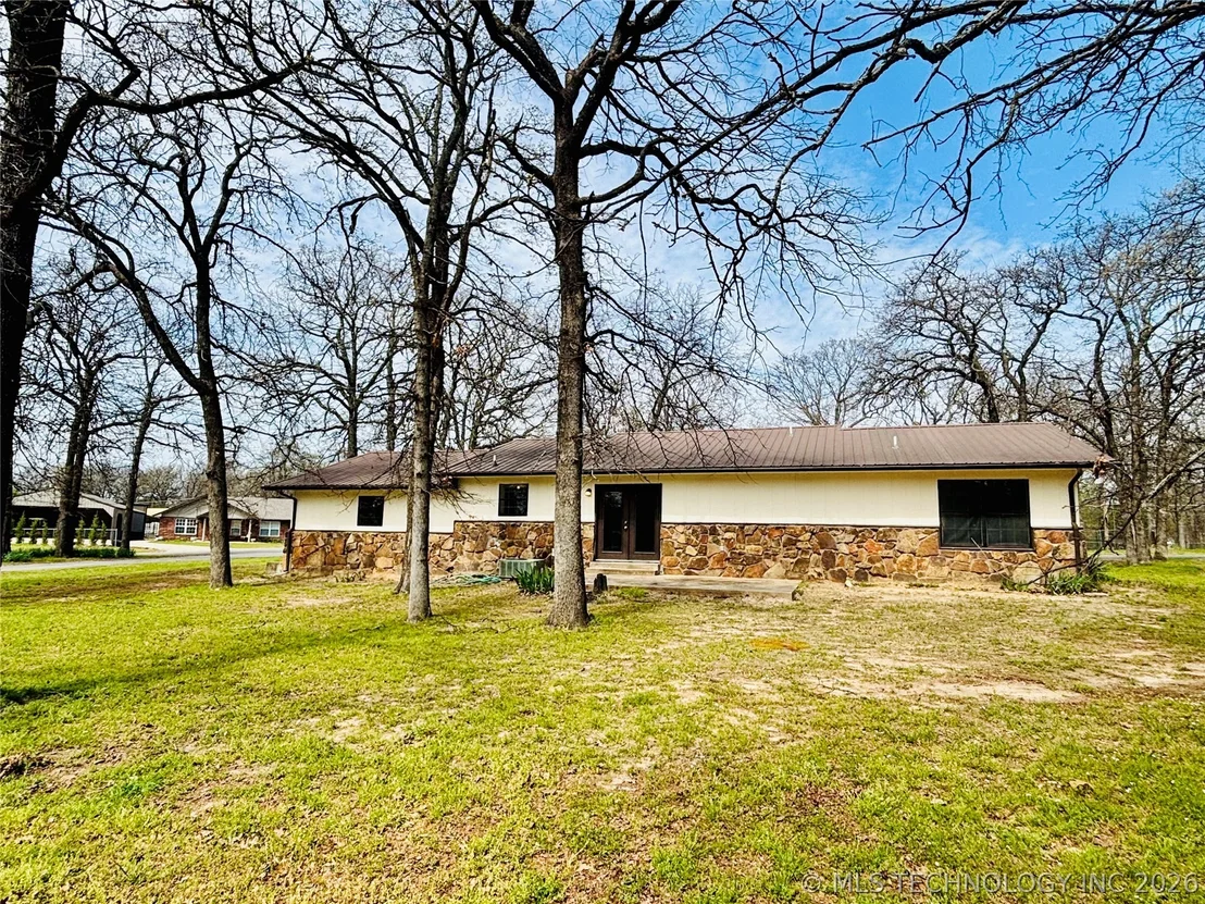 Photo of 417308 Bridgeport Road